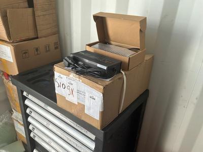 Overzichtsfoto van Sans sslc300v71 Opladers Super Soco CUx (9x)